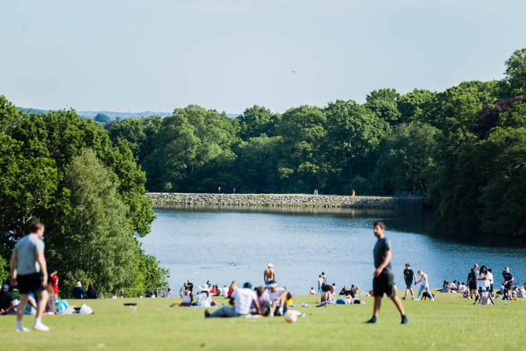 Roundhay Park Leeds: an option for a great day out with the kids