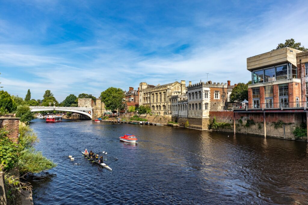 York has a fantastic river for dads who want to get out and about with their kids. In fact, no dad day trip is complete without a visit